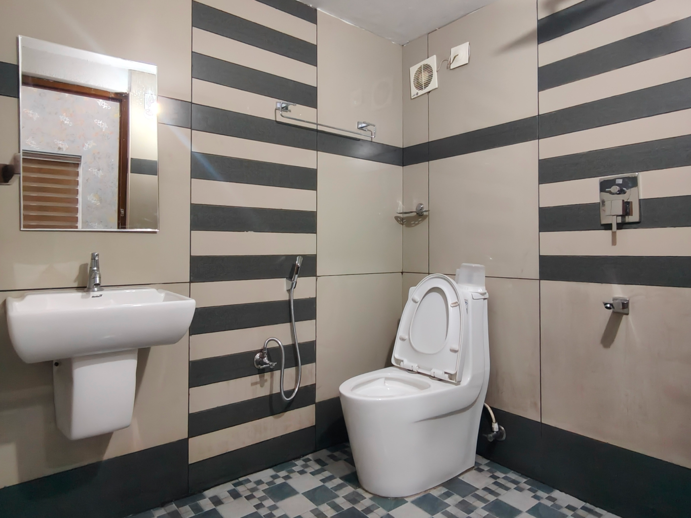 Sharing Apartment - Rest Space